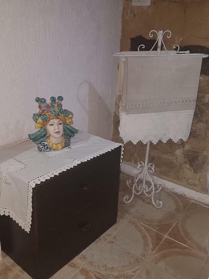 Dolce Aida Apartment Чефалу Екстериор снимка