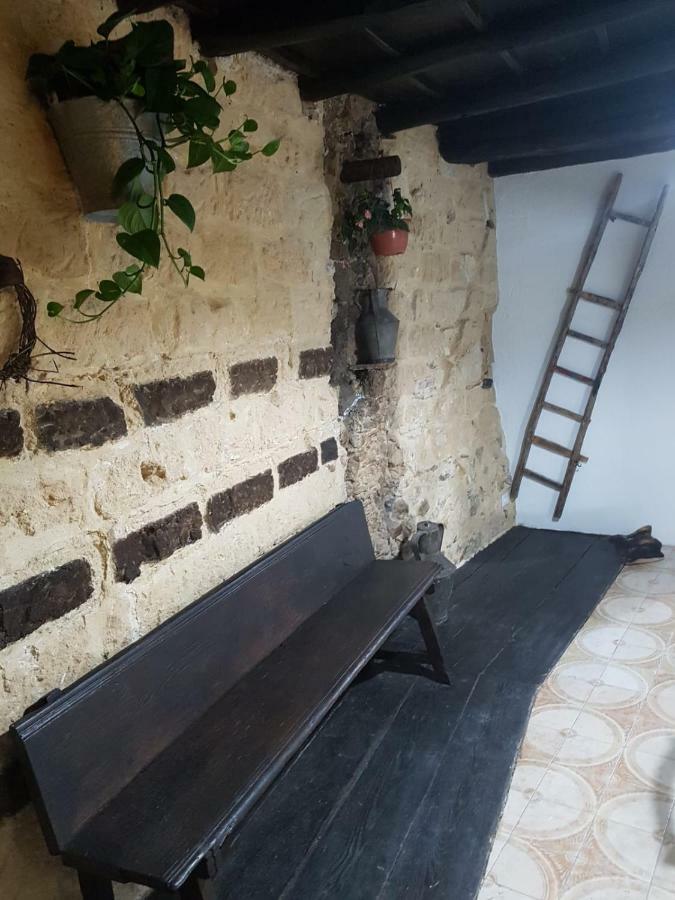 Dolce Aida Apartment Чефалу Екстериор снимка